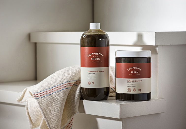 TEMPLATE---756x522-SAVONS-NOIR